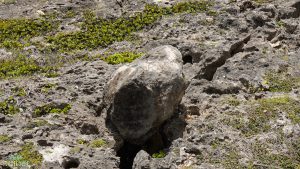Roche Porte d'Enfer-Guadeloupe-insolite